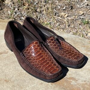 Stuart Weitzman snakeskin loafers size 6 espresso brown slip resistant comfort